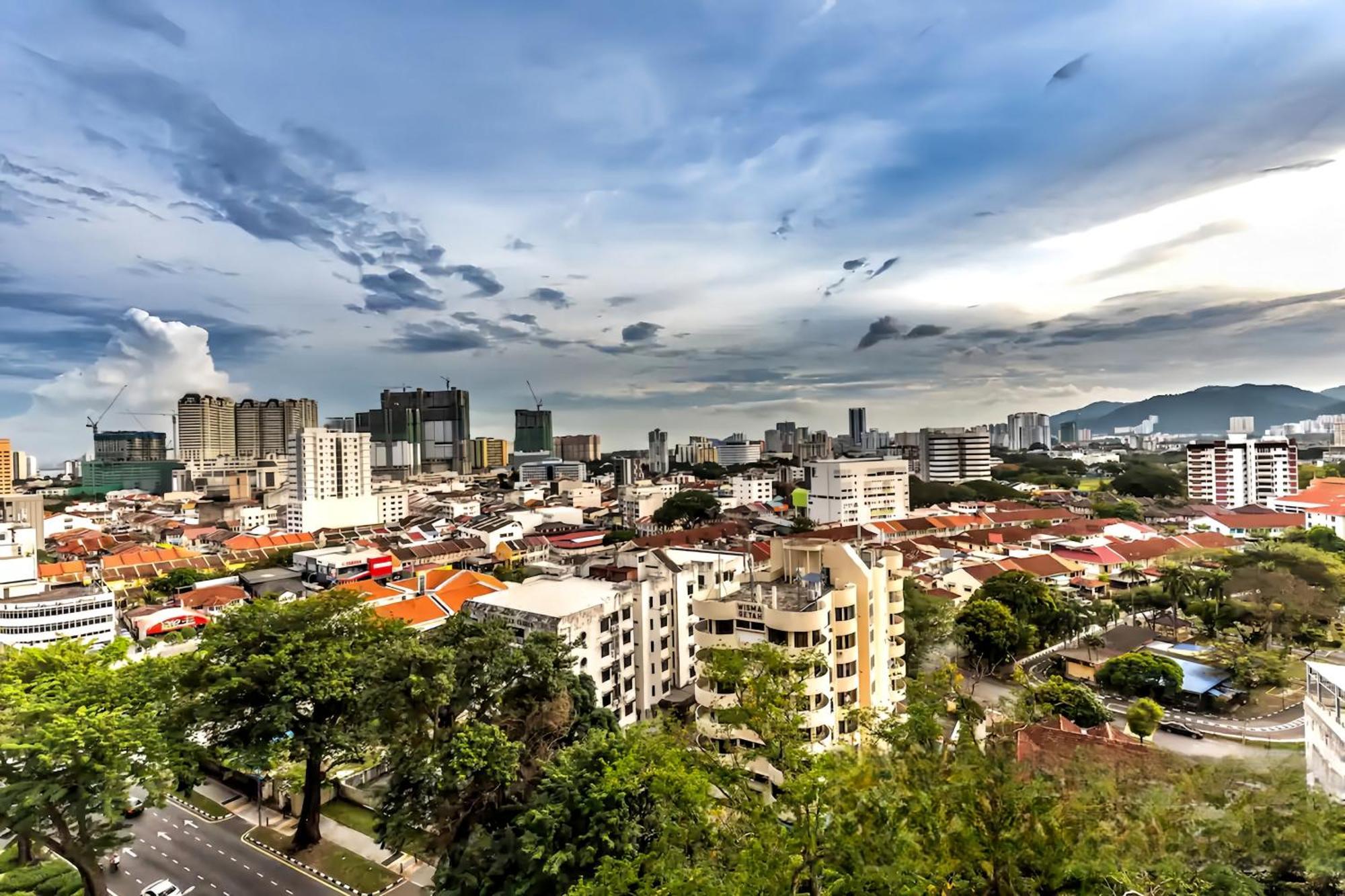 Tropicana 218 Macalister Penang Appartement George Town Buitenkant foto