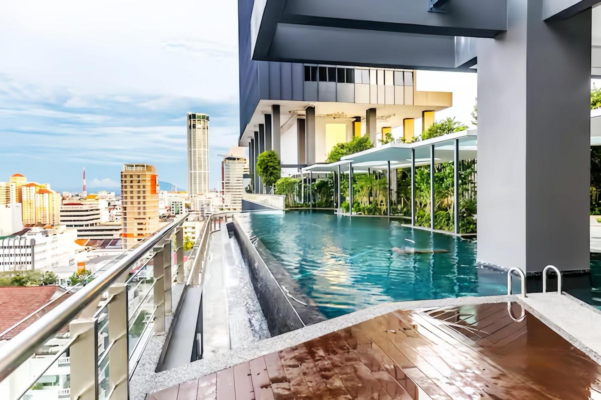 Tropicana 218 Macalister Penang Appartement George Town Buitenkant foto